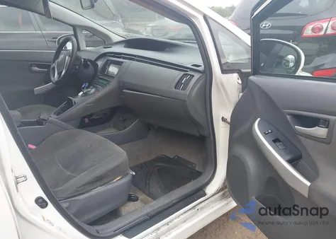 2011 Toyota Prius Two z USA, uszkodzony, nr VIN JTDKN3DU2B1357573